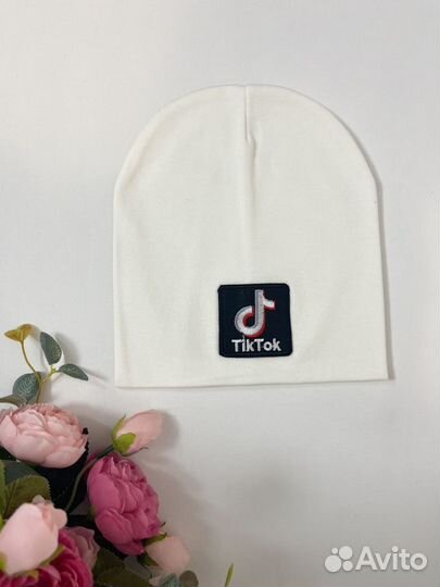 Новая трикотажная шапка для девочки 5-10 лет