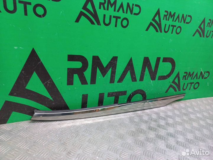 Молдинг кузова задний правый Kia K5 3 2020-Нв