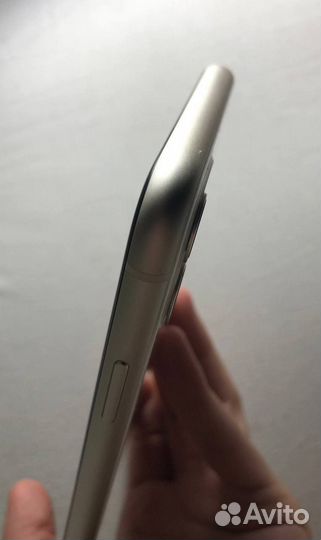 Мобильные телефоны бу iPhone 11