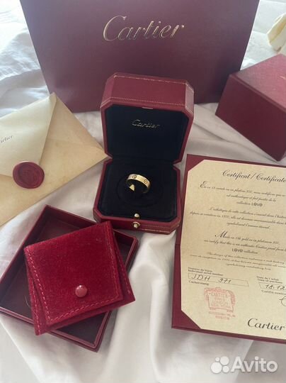 Cartier кольцо оригинал Love