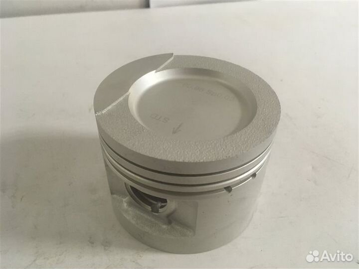 Поршень двигателя 107A618