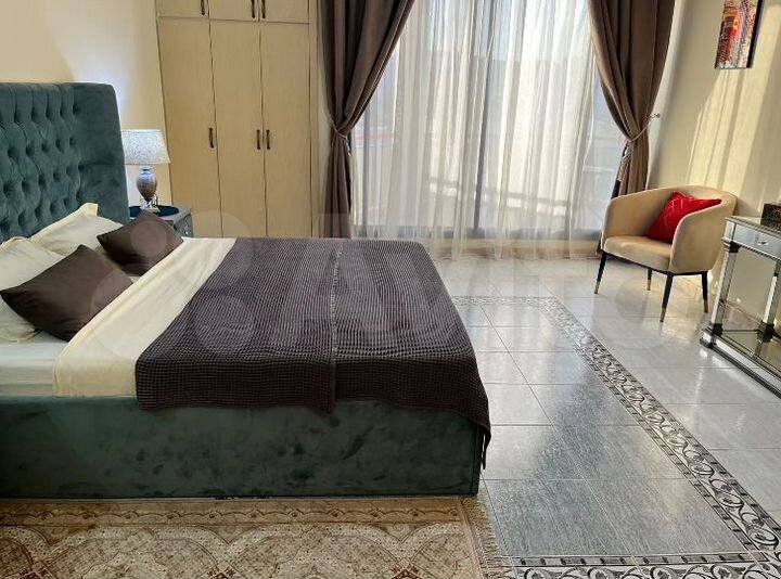 Дом 218 м² на участке 7,5 сот.