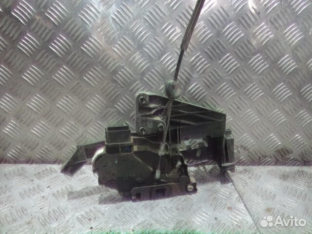 Замок двери C-Max (03-11) зад R 10 контактов б\у (арт. 4M5AA26412EC)