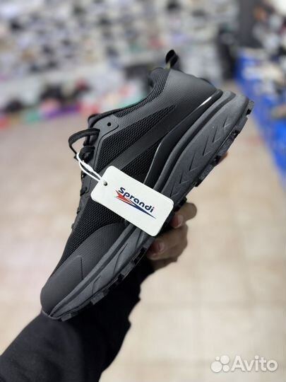 Кроссовки sprandi