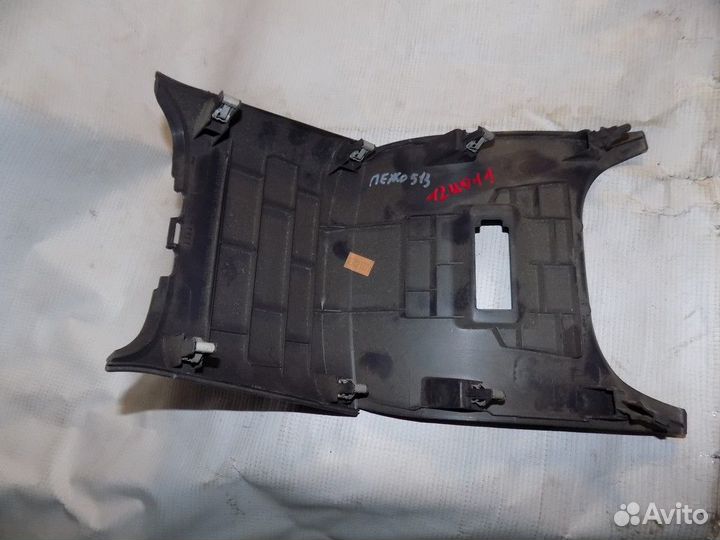 Накладка (кузов внутри) 508 2010