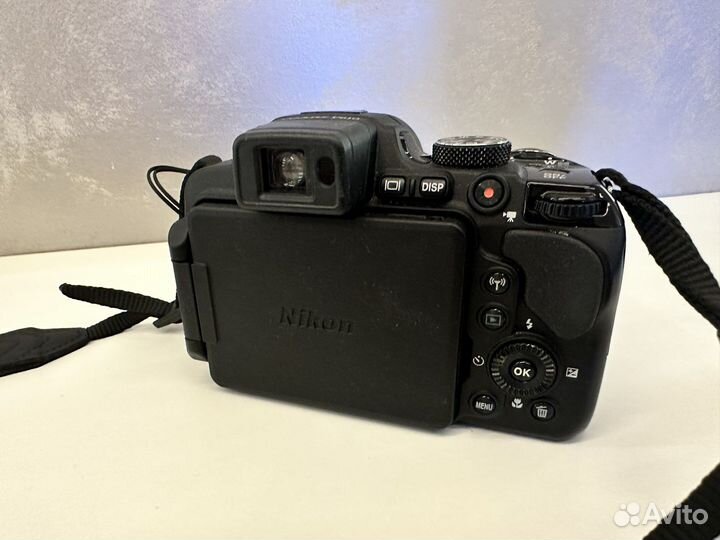 Профессиональный фотоаппарат Nikon