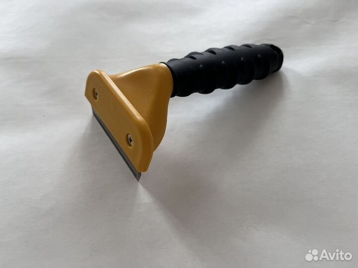 Дешеддер для вычесывания кошек и собак