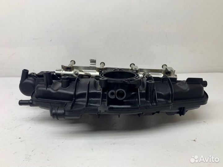Коллектор впускной Volkswagen Passat Cc 2.0 2012