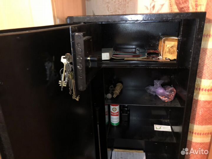 Оружейный сейф