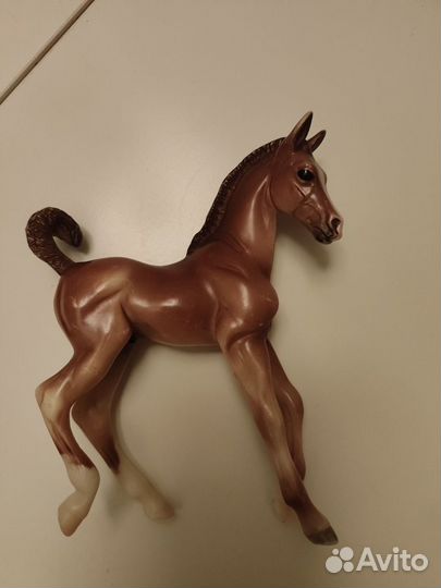 Лошадь и жеребёнок Breyer