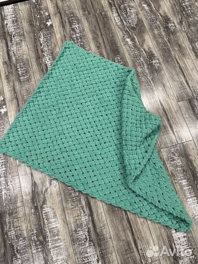 Плед из ализе пуффи