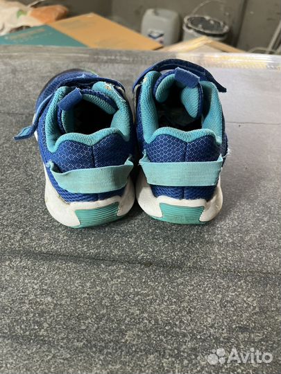 Кроссовки adidas для мальчика