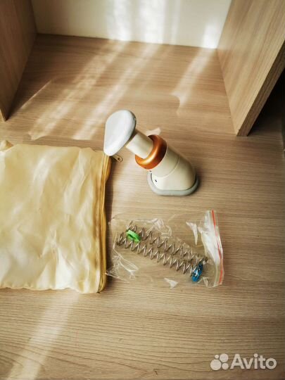 Массажер для подбородка