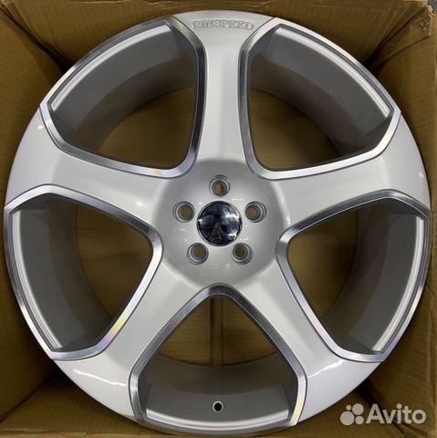 Диски на Audi Ауди Q7 R22