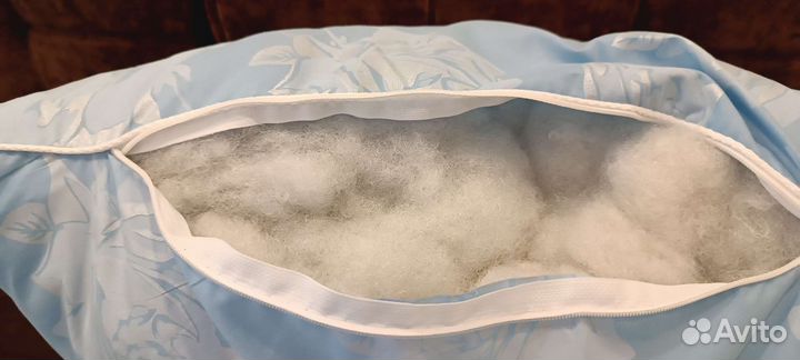 Подушка 70х70