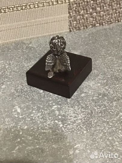 Статуэтка из серебра ангел