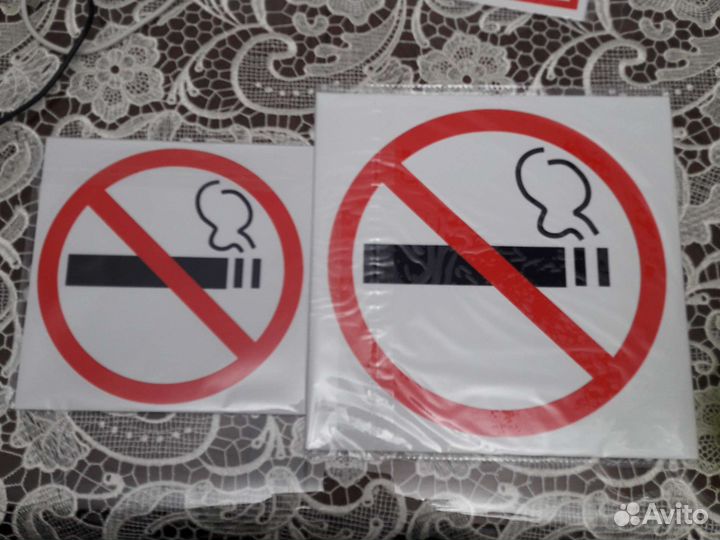 Продам наклейки новые