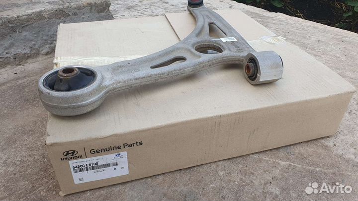 Рычаг подвески передний левый Hyundai Sonata