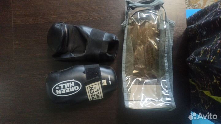 Боксерские перчатки, размер M