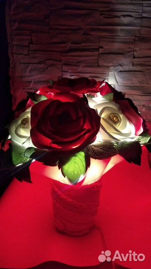 Светильник Букет роз и лилий