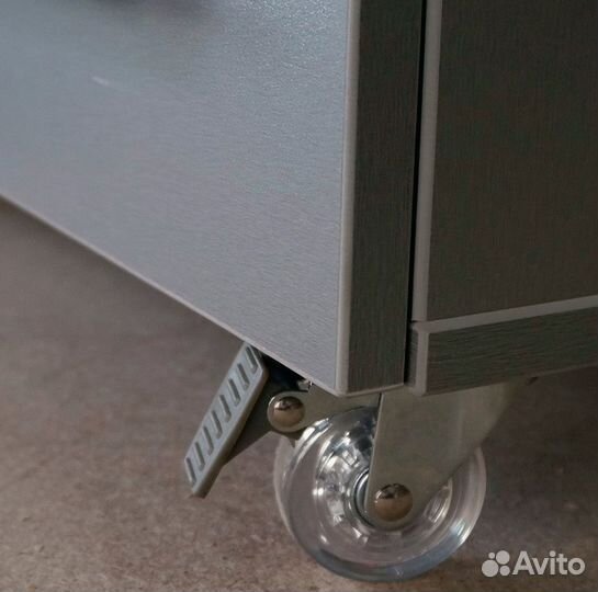 Педикюрная тумба уфо ту - 1