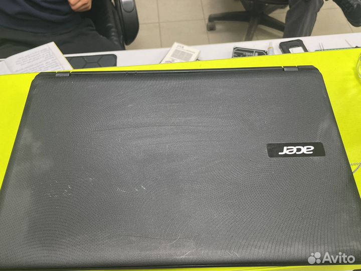 Acer es1-520-34ku