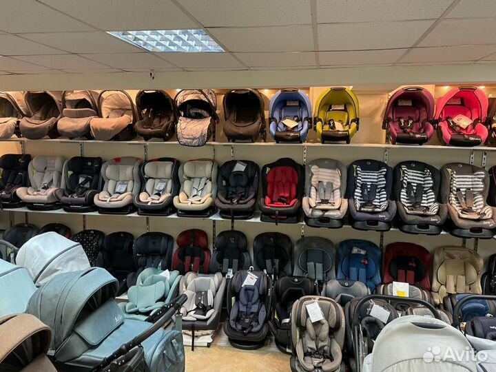 Автокресла, бустеры, автолюльки