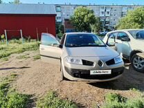 Renault Megane 1.6 MT, 2006, 100 000 км, с пробегом, цена 300 000 руб.