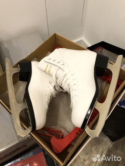 Фигурные коньки Graf Montana 39