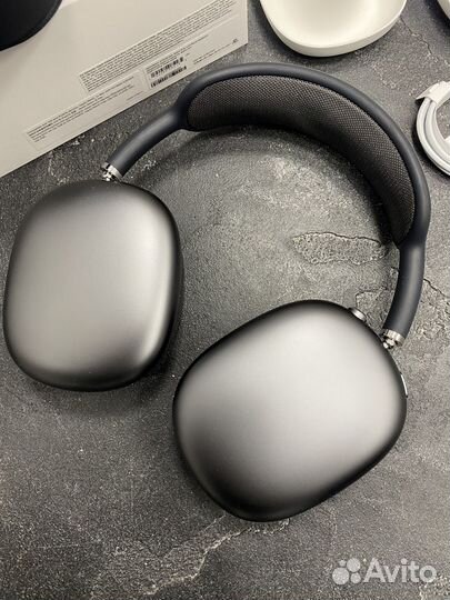 AirPods Max Black оригинал (на гарантии)