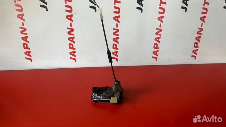 Замок двери задний правый Opel Astra H 1.6 Z16XEP