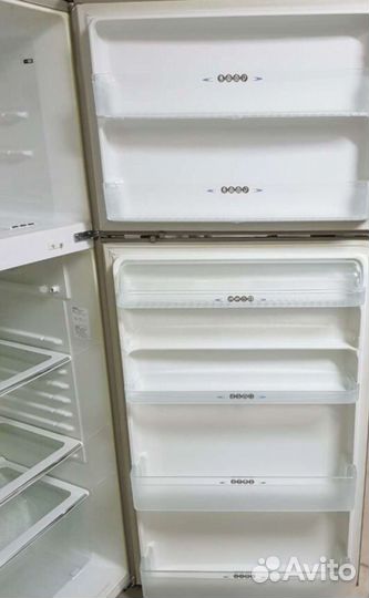 Холодильник Sharp