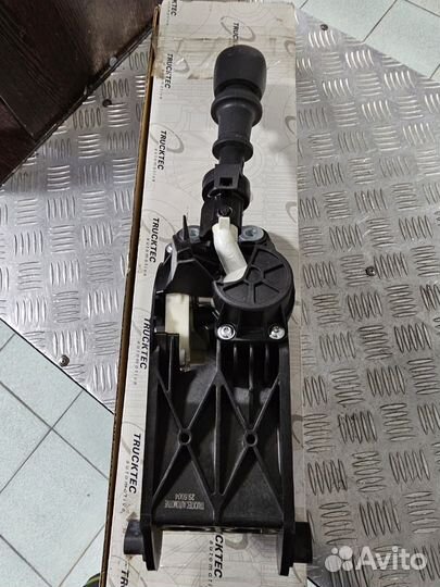 Рычаг кпп Mercedes Sprinter