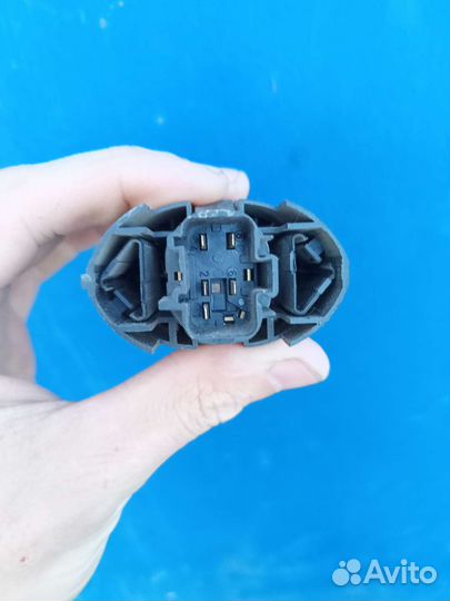 Кнопка обогрева заднего стекла Ford Escort Orion