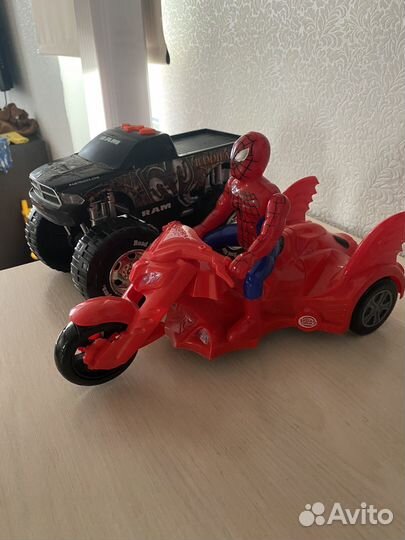 Детские игрушки