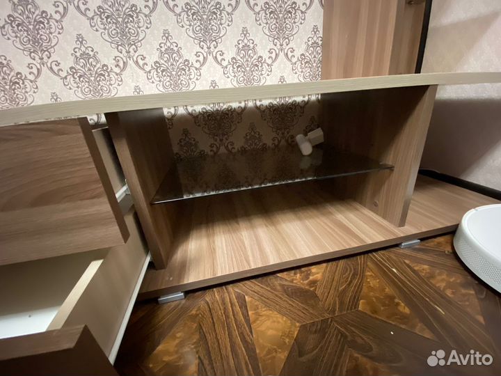 Стенка под тв