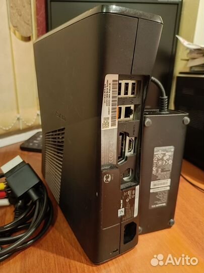 Xbox 360 slim