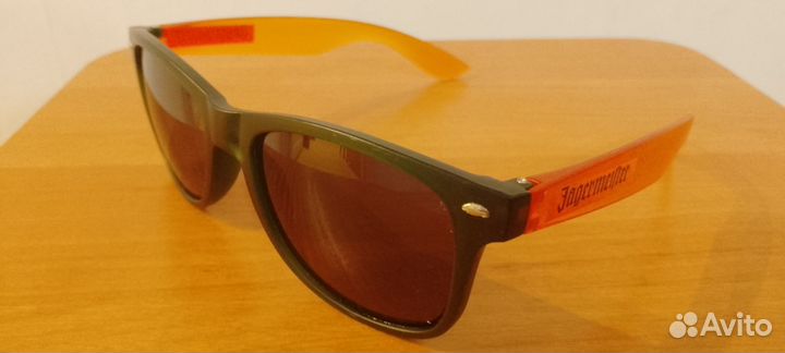 Продам очки солнцезащитные Jagermeister
