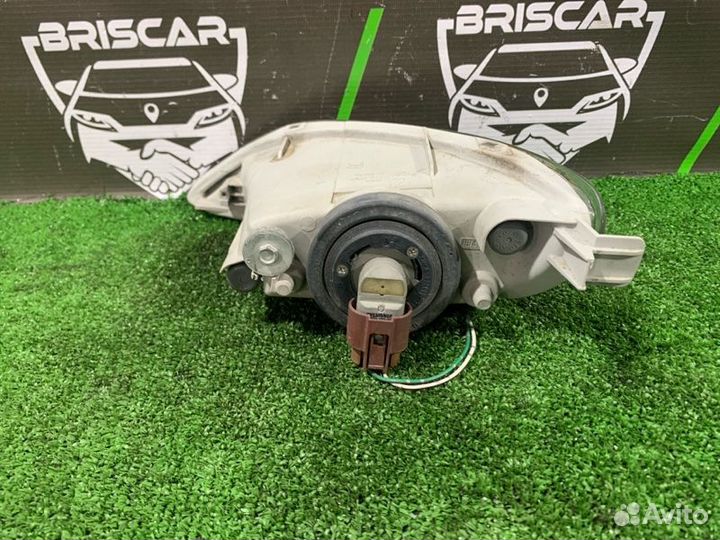 Фара противотуманная передняя правая Toyota Camry