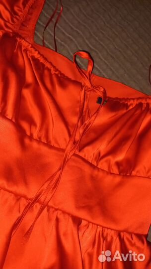 Женское платье