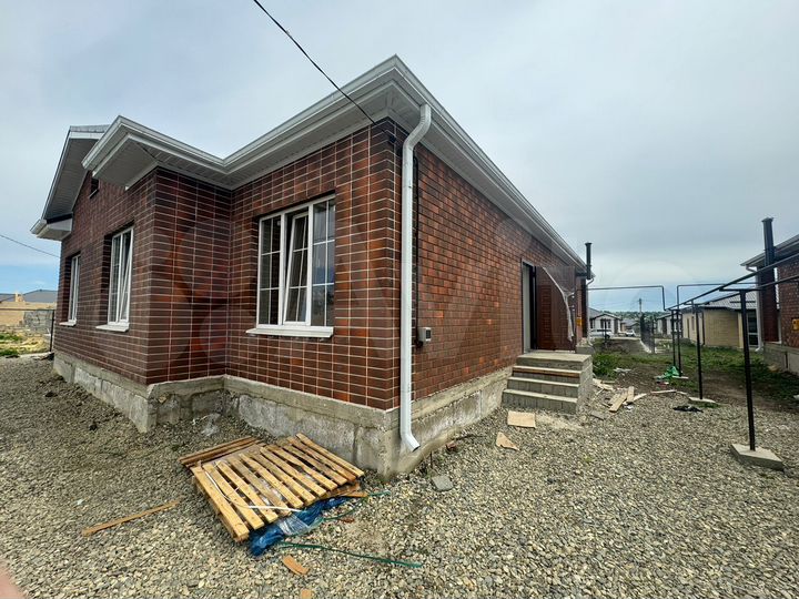 Коттедж 108 м² на участке 3,5 сот.