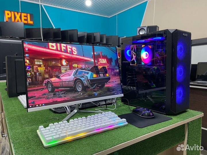 Игровой компьютер с монитором