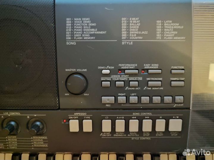 Синтезатор