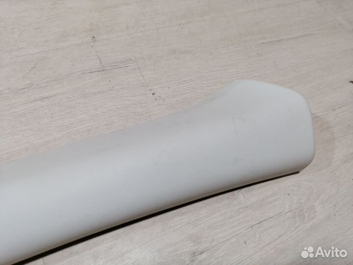 Обшивка передней стойки верхняя Ford Focus 3