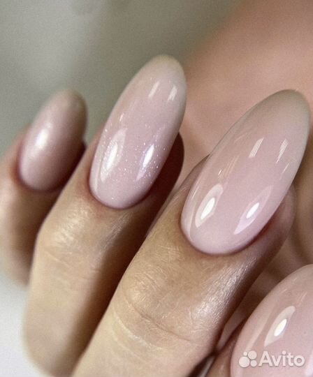 Маникюр и педикюр