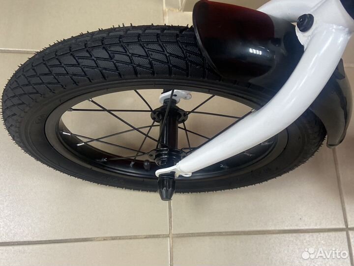 Беговел Rush Hour 14 Walker черный