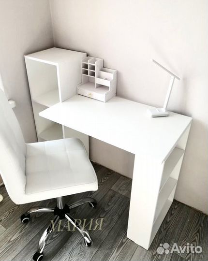 Письменный стол новый