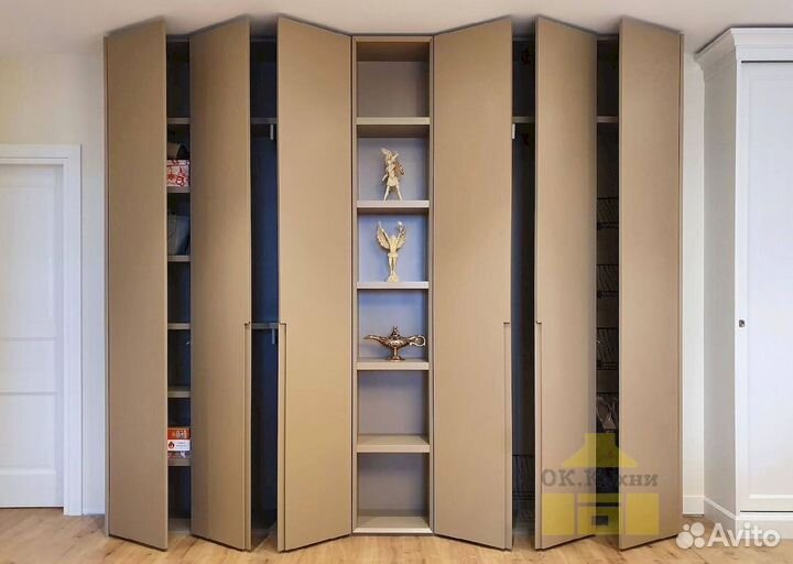 Шкаф в спальню