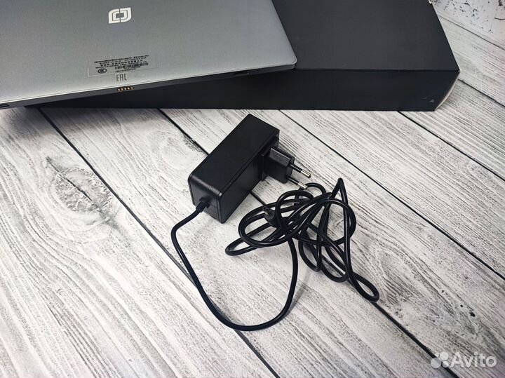 Планшет Ezpad pro 8 на Win11\4 ядра\12 gb+128 ssd