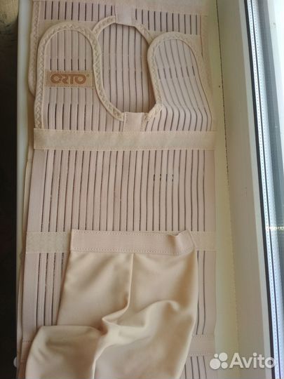 Бандаж с отверстием под калоприемник